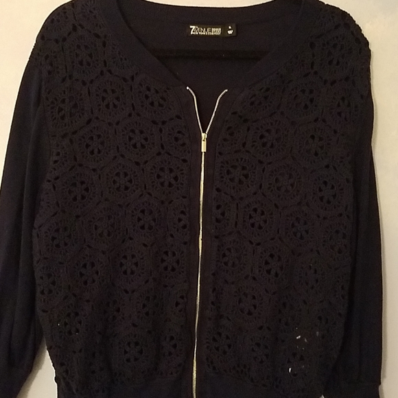 Sweater - Picture 2 of 3